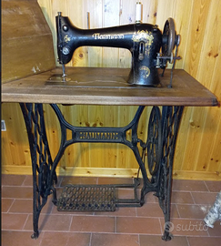 Macchina da cucire NAUMANN d’epoca.