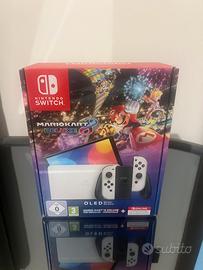 Nintendo Switch oled com MarioKartDeluxe in garanz