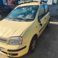 FIAT PANDA 2004 SINISTRATA