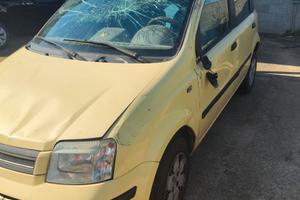 FIAT PANDA 2004 SINISTRATA