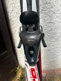 Sci Fisher con attacchi