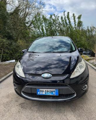 FORD Fiesta 1.2 82 CV 5 porte Titanium GPL