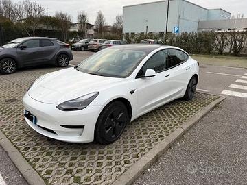 Tesla Model 3 Standard rwd Plus