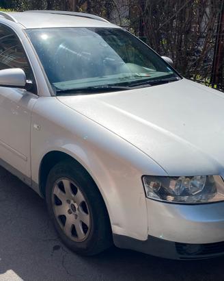 Audi A4 avant 8e 1.9 TDI 130CV