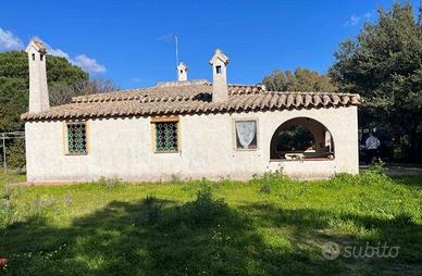 Immobile in asta di 279 m² con più di 5 locali a M