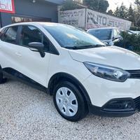 Renault Captur 1.5 DCI FULL OPTIONAL GARANZIA
