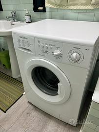 Lavatrice 7 kg 1000 giri A+ come nuova