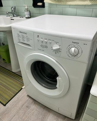 Lavatrice 7 kg 1000 giri A+ come nuova