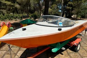 Baca 4 metri con motore e carrello