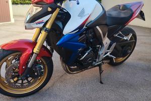cb 1000 r