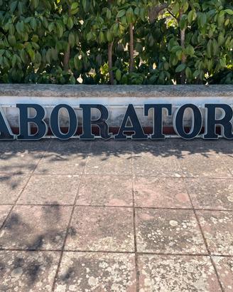 Insegna LABORATORIO anni ‘90