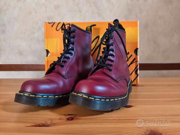 Dr. Martens stivaletti stringati 1460 numero 39