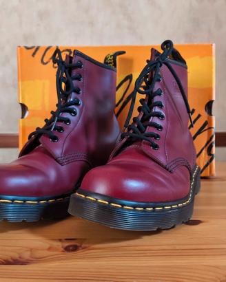 Dr. Martens stivaletti stringati 1460 numero 39