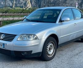 VW PASSAT 1.9TDI HIGHLINE BERLINA - 2004