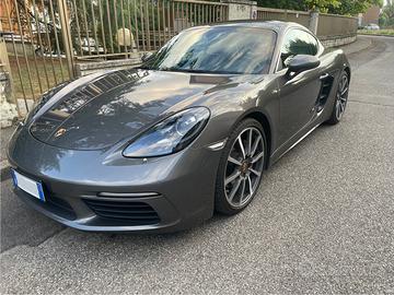 Porsche Cayman 718 300cv Approved