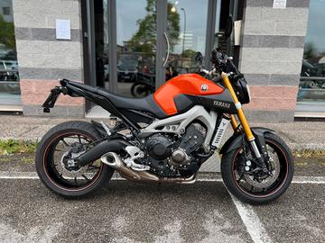 YAMAHA MT09