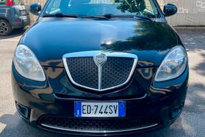 Lancia Ypsilon 1.3 MJT 75 CV Platinum GARANZIA