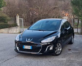 Peugeot  308