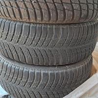 185 60 14 82T bridgestone blizzak lm 001 invernali