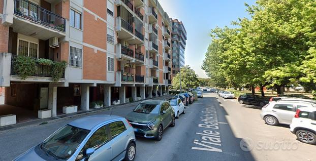 TIBURTINA- STANZA con BALCONE