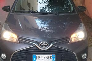 Toyota Yaris Active 1.0