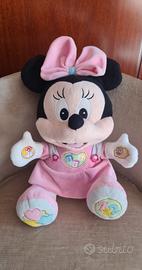 Peluche Minnie elettronico Clementoni