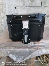 Givi/kappa trekker Outback 42 litri 