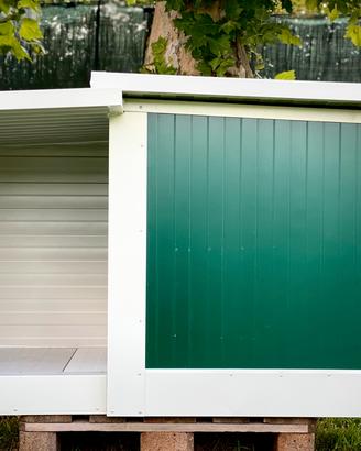 Cucce coibentate con pannelli sandwich per cani