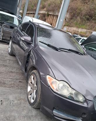 jaguar xf per ricambi