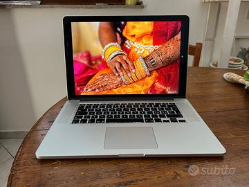 MacBook Pro 15'' – Retina – 16GB RAM – 500GB