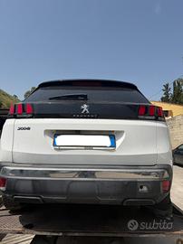 Portellone posteriore Peugeot 3008 anno 2017’ 1.6 