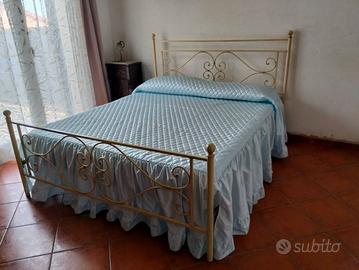 Struttura Letto Matrimoniale  FerroBattuto