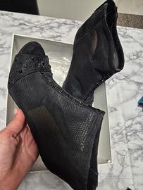 Stivaletti trasparenti spuntati 41