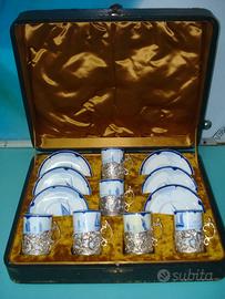 Scatola porta piattino in argento da mezza tazza