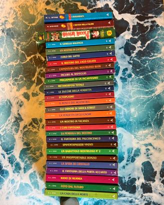 Lotto 27 Libri Piccoli Brividi con adesivi)