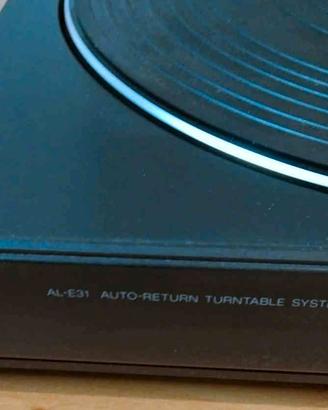 Giradischi  vintage per stereo JVC