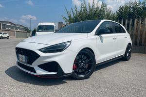 HYUNDAI i30 3ª serie - 2023