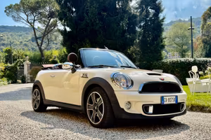 MINI COOPER S CABRIO - 2011 MOTORE NUOVO