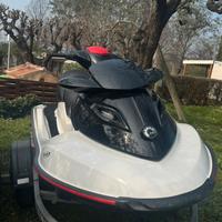 SeaDoo Wake 215 con carrello