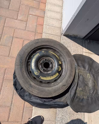 Ruotino Mercedes 125/90 R16 + kit originale cric