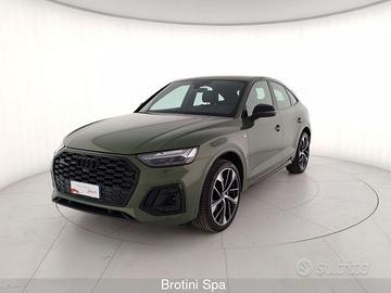 Audi Q5 40 TFSI quattro S tronic Identity Black