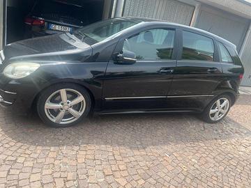 mercedes classe b 200 cdi premium automatica