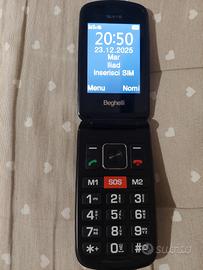 cellulare GSM con tasto di chiamate di soccorso 