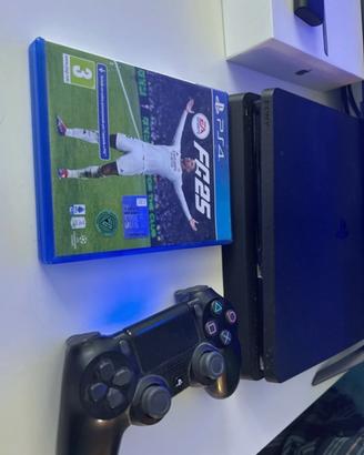 PlayStation 4 Slim