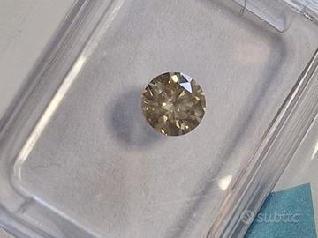diamante fancy naturale 0.52 ct 