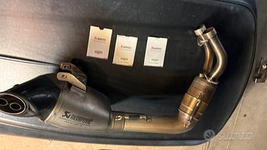 Scarico completo akrapovic per mt07  2024