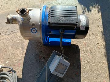Pompa acqua Lowara da 055 KW da 220 Volts
