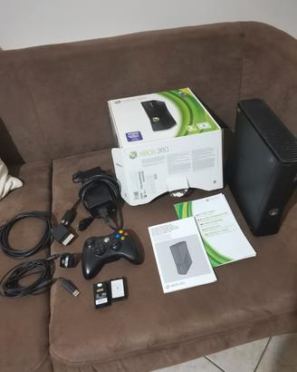 Console XBOX 360  4GB