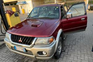 Mitsubishi pajero sport