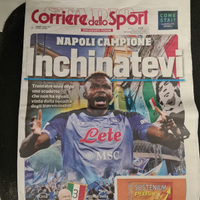 Giornali prima pagina vittoria Scudetto del Napoli